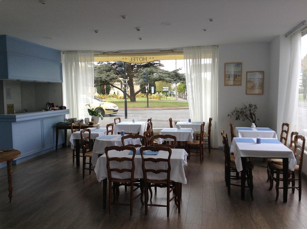 Hotel Du Parc Cabourg Esterno foto